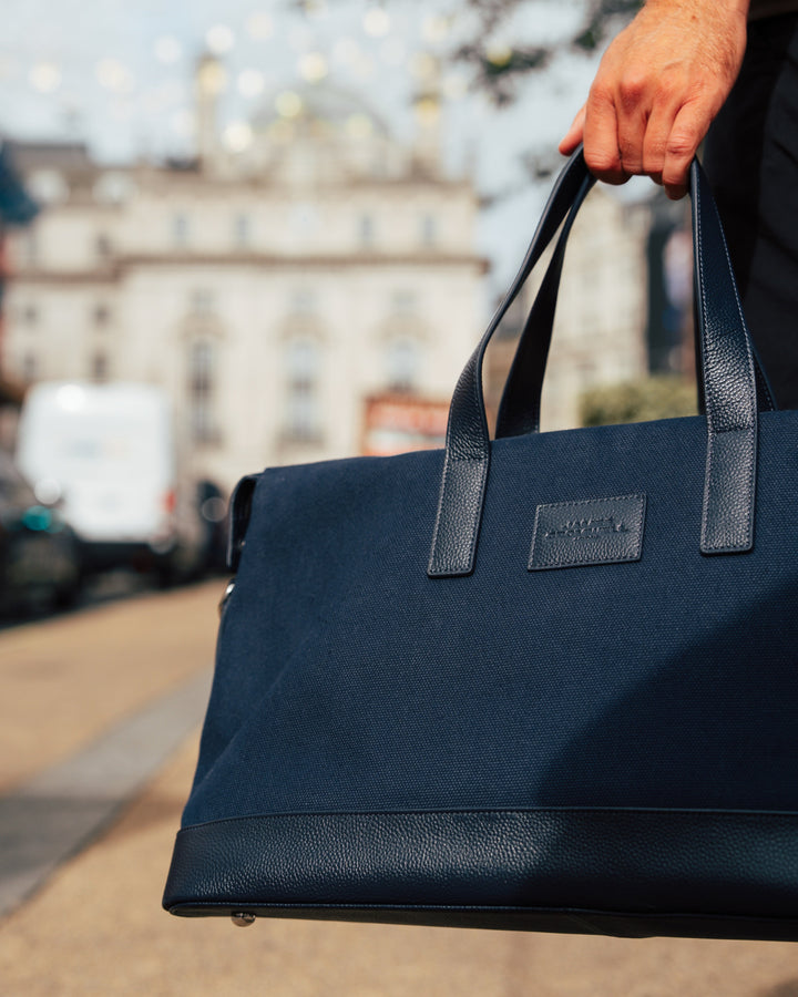 JC Weekender Deep Navy &amp; Accessories
