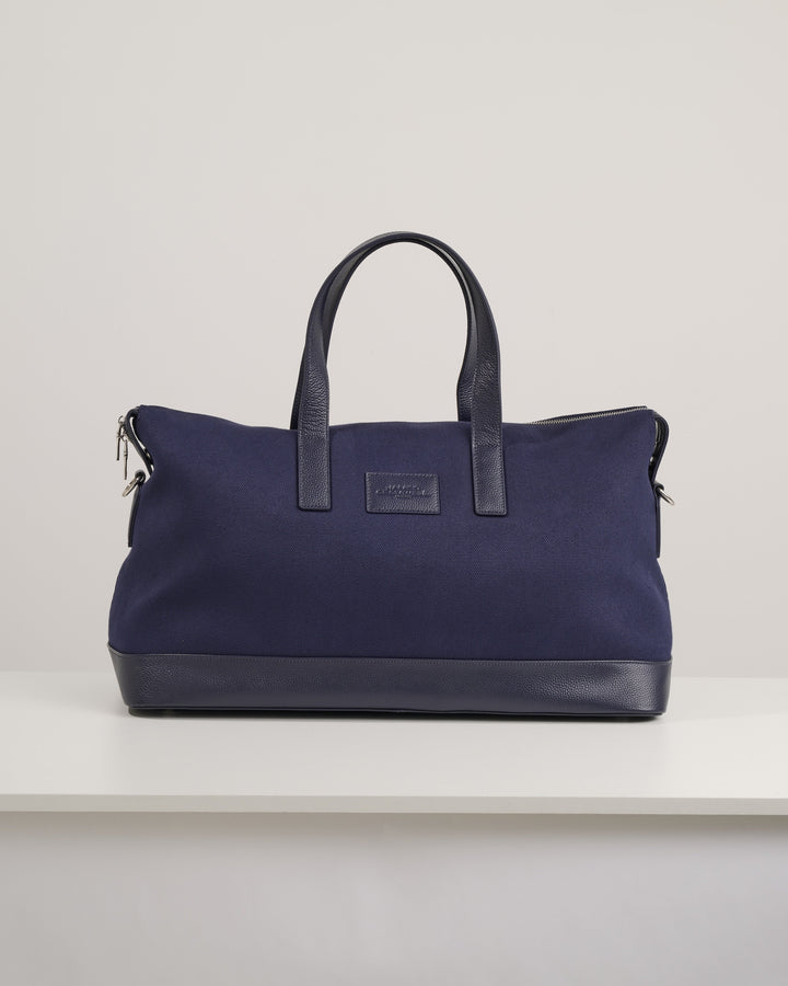 JC Weekender Deep Navy &amp; Accessories