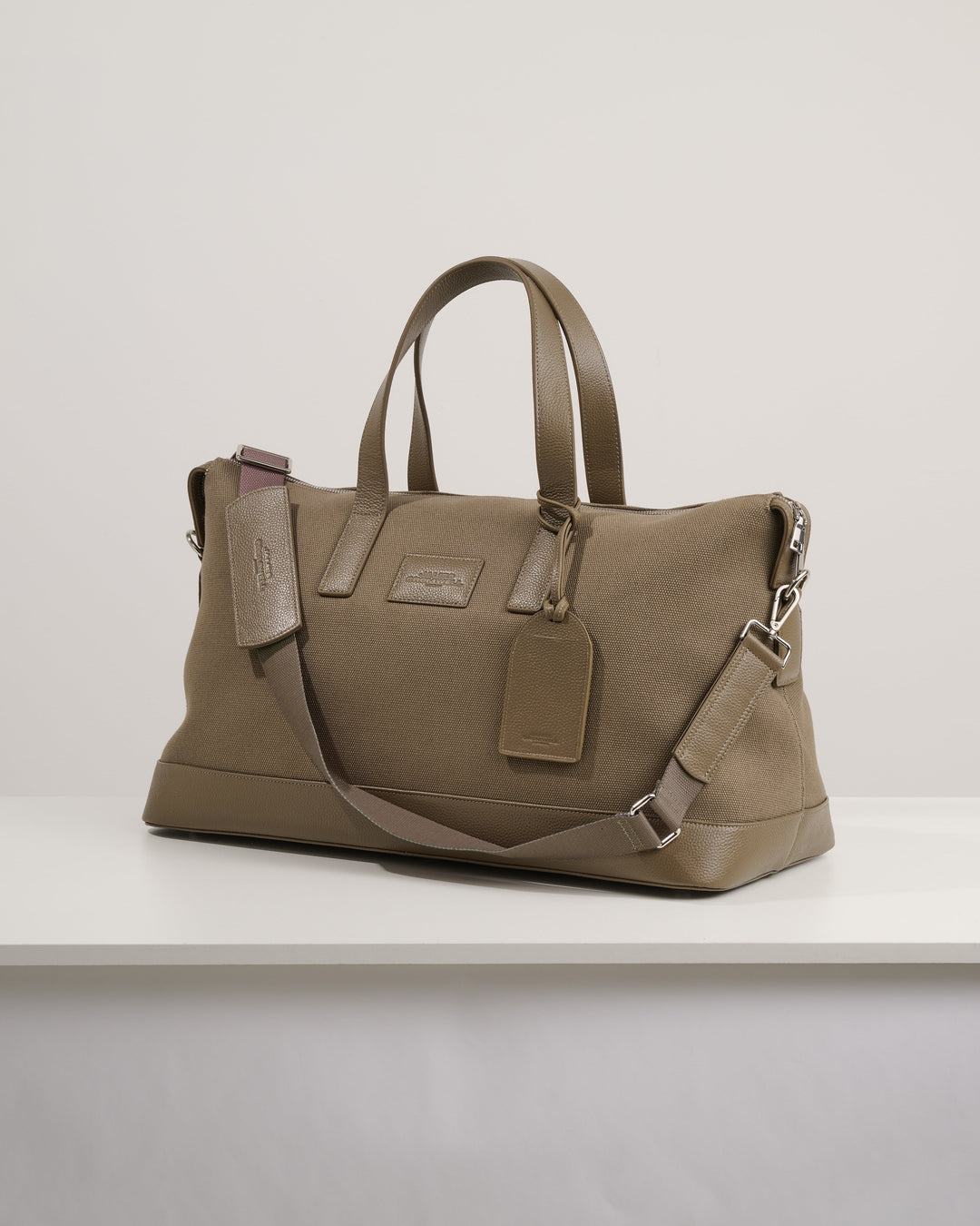 JC Weekender Olive Green &amp; Accessories