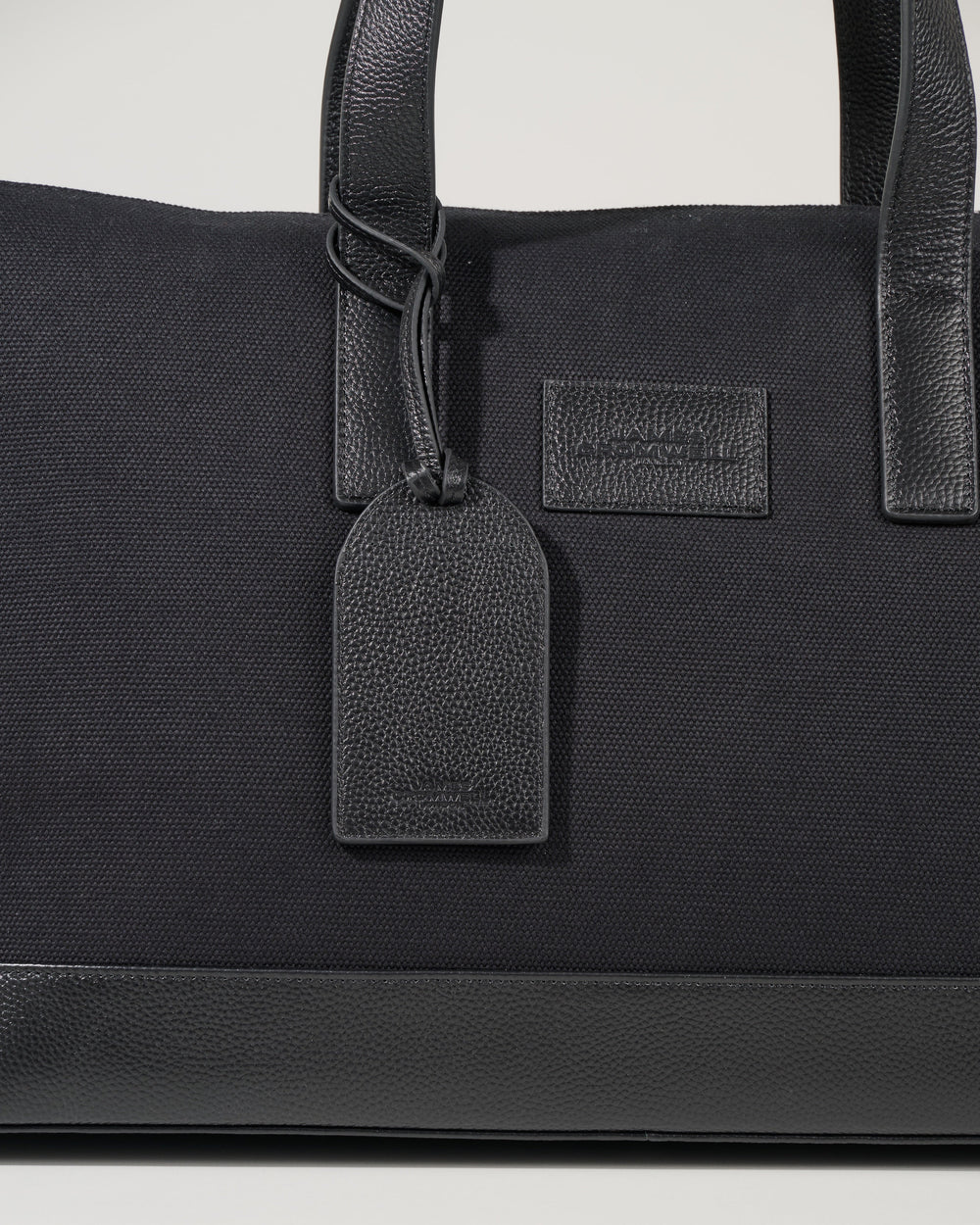 JC Weekender Midnight Black & Accessories